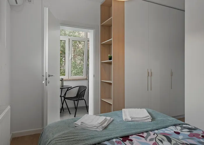 Ultracentral Quiet Chic