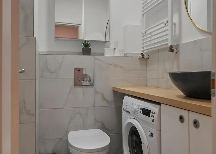 Ultracentral Quiet Chic شقة بوخارست