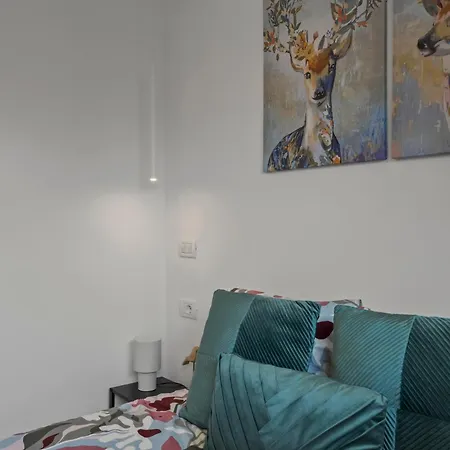 Ultracentral Quiet Chic Апартаменты *