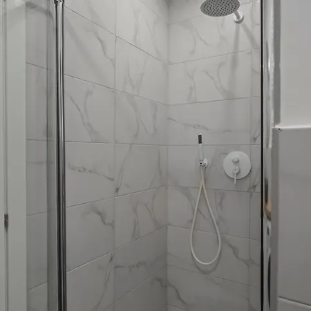 Ultracentral Quiet Chic